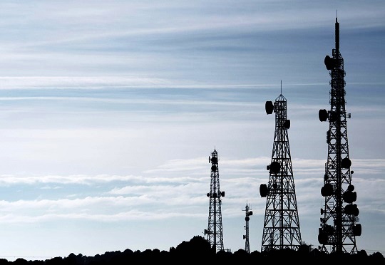 Ethiopia splits telecoms monopoly in two to spur competition
